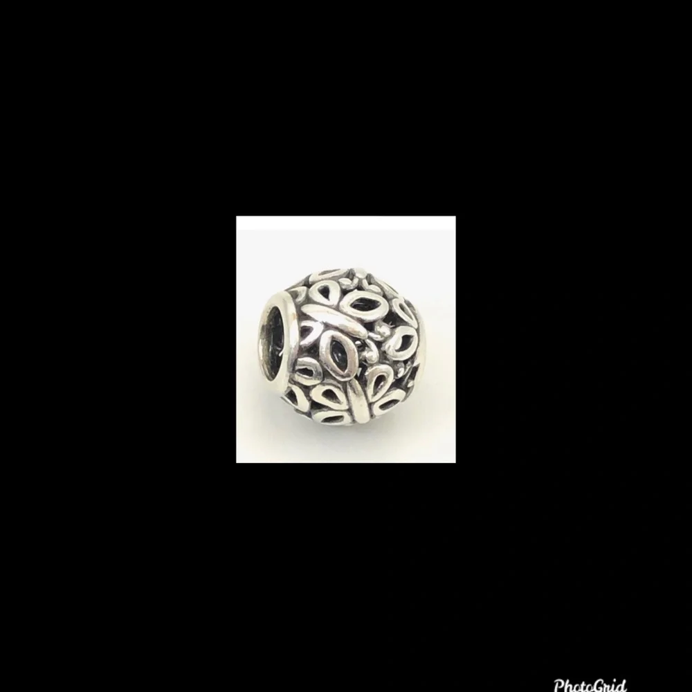 Pandora Openworks Butterfly garden charm - Picture 1 of 2